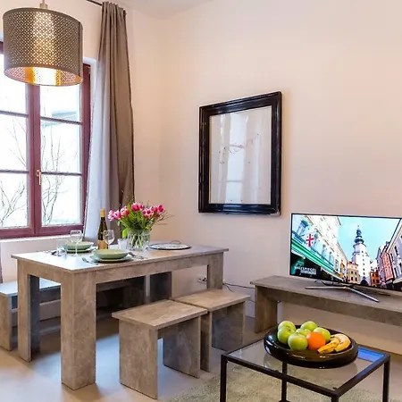 Apartment Loft In The Middle Of *