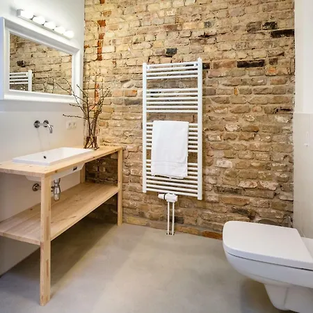 Loft In The Middle Of Apartment