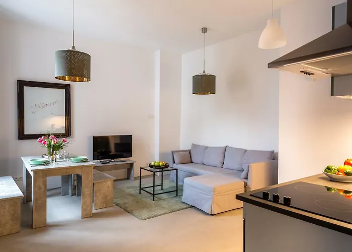 Loft In The Middle Of *